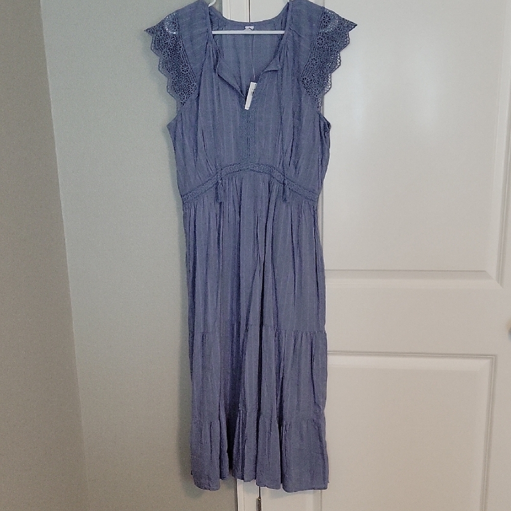 Elegant Blue Sleeveless Dress
